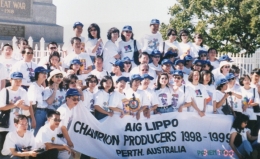 Rombongan AIG Lippo Tour ke Perth di akhir tahun 1998 (dok pribadi)