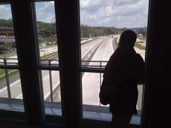 Pemandangan dari dalam Skybridge (pribadi)