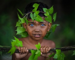 Fardan si Mata Biru dari Buton , Sulawesi Tenggara / sumber foto : instagram @geo.rock888