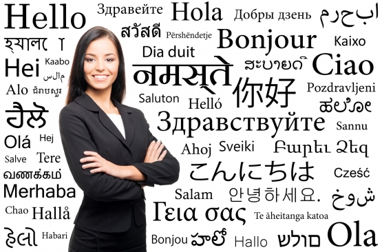 Keuntungan menjadi ahli bahasa, bisa memiliki banyak kenalan dari berbagai daerah atau negara (Sumber gambar: Maksim Shmeljov via launchacademytulsa.com