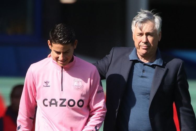 James Rodriguez dan Carlo Ancelotti. foto afp/nick potts dipublikasikan kompas.com