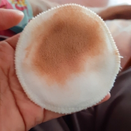 Cotton pads untuk membersihkan make up|Dokpri