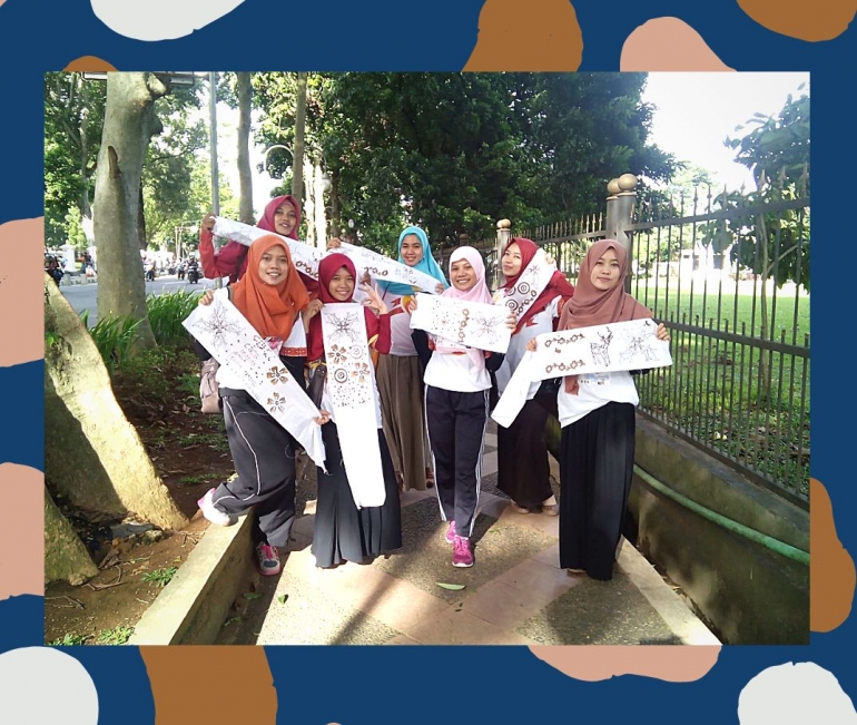 Batik Fun Walk Depan Istana Bogor [dokpri, 2016]
