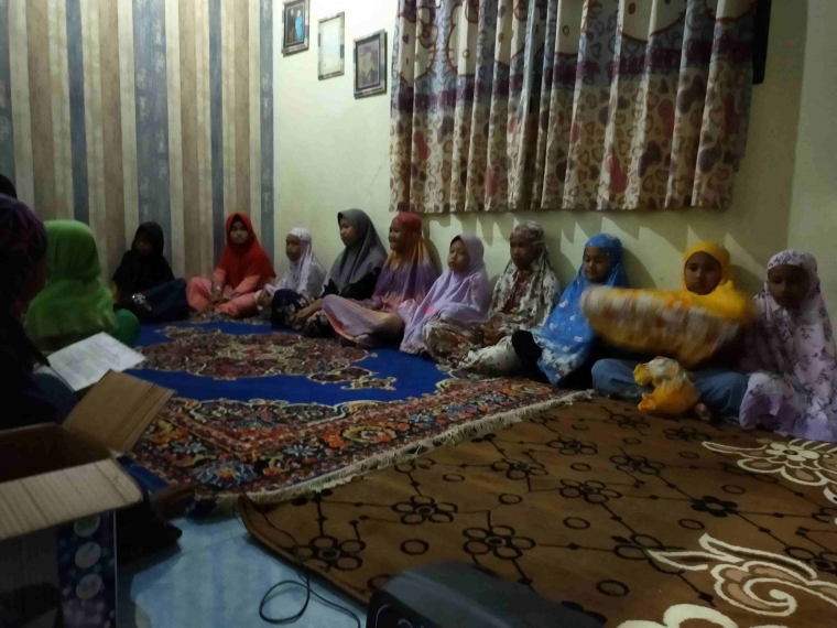 Anak-anak sedang berdzikir bersama. Dokpri