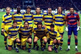 Skuad mentereng Parma di masa lalu. Gambar: http://fanpicture.ru/ via Kompas.com