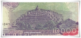 Candi Borobudur dalam uang kertas Indonesia (Dokpri)