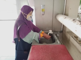 Cuci Tangan Pake Sabun fasilitas di stasiun/dokpri