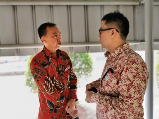 Bersama Budianto Wijaya, Dirut Bungasari Flour Mills (Foto : Ist)