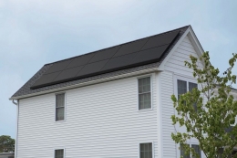 Ilustrasi solar panel di rumah (DOK. PEXELS)