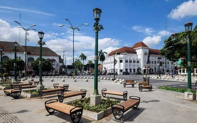 Suasana kota Jogja  | source : hipwee.