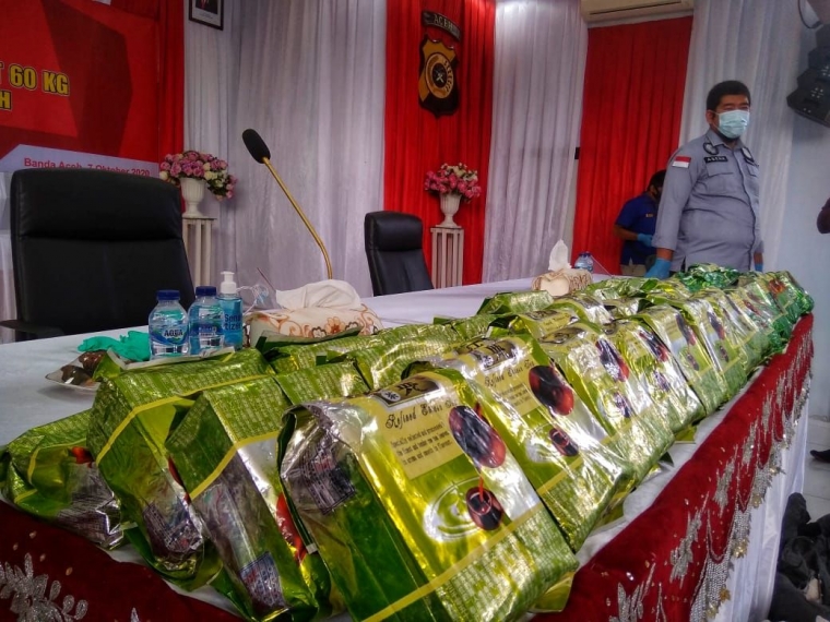 BB Narkoba Sabu, Komar