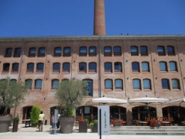 Restoran yang terkenal dulunya tempat pembakaran batu Bata direnovasi jadi restoran di kota Padova(dok pribadi)