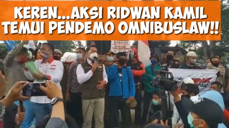 Ridwan Kamil menemui pendemo (tangkapan layar YouTube channel buku Abang)