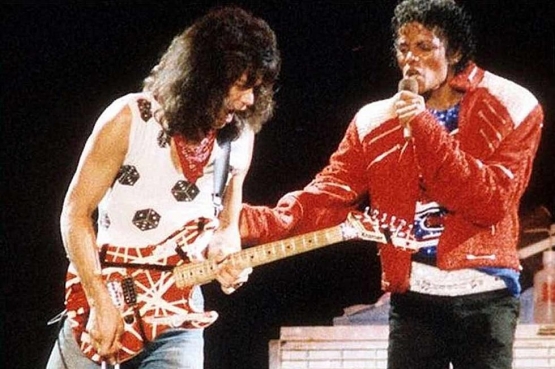 Kerjasama Eddie Van Halen dan Michael Jackson (foto: ultimateclassicrock.com/Michael Ochs Archives/Getty Images)