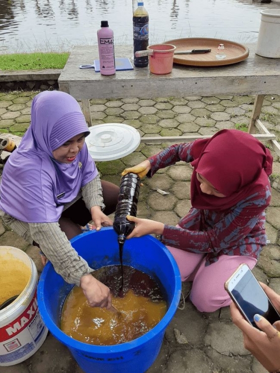 (proses Pembuatan Probiotik, dokpri 2020)