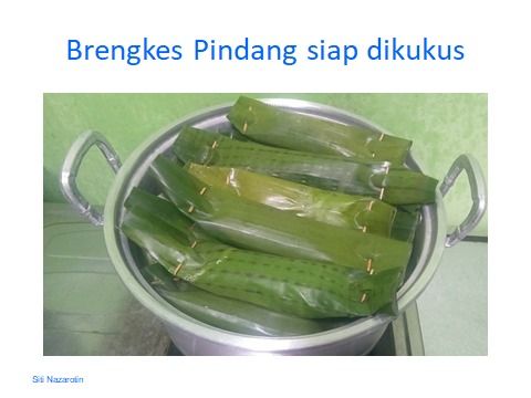 Gbr. 4 Brengkes pindang siap dikukus (Foto: Siti Nazarotin)
