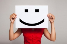 Pura-pura bahagia dan selalu berpikir positif disebut toxic positivity yang bisa mengganggu kesehatan mental.| Sumber: Thinkstock via health.grid.id