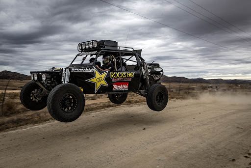 Rob MacCachren dengan Alumicraft Buggy memakai BFGoodrich Baja KR2 | roadkill.com