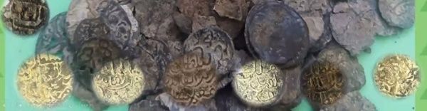 Berbagai temuan koin Batu Bahara (Foto: makalah Pak Saparudin Barus)