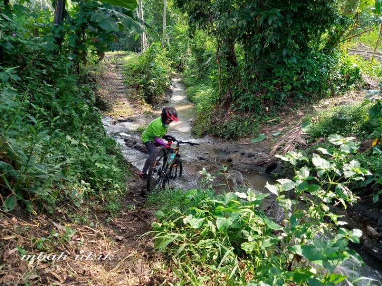 Teduh tetap butuh minuman segar dan sehat. Dokpri