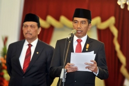 Ilustrasi gambar Presiden Jokowi didampingi Nenko Marves RI Luhut BP | Dokumen Foto milik Yudhi M/Antara via Republika.co.id