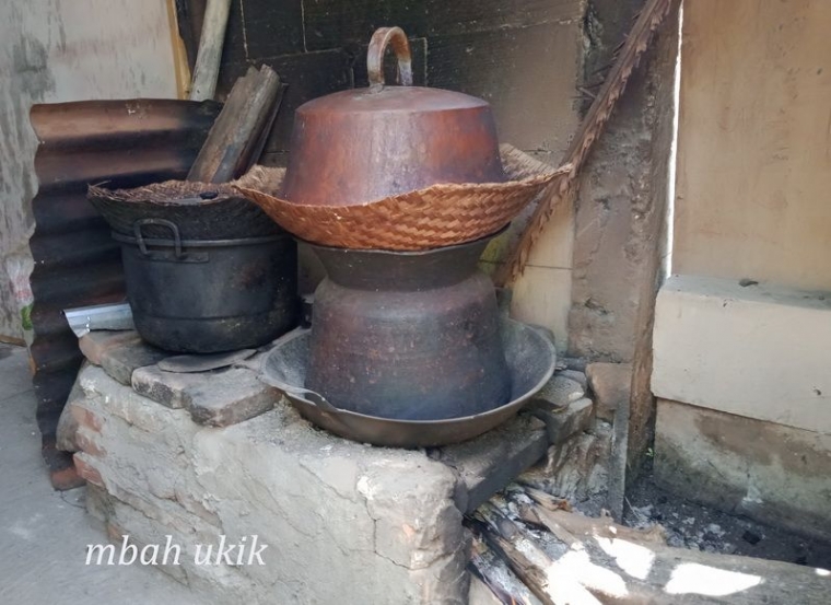 Bahan bakar kayu. Dokumen pribadi