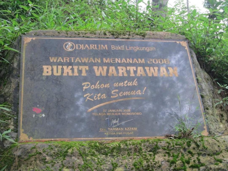 Bukit Wartawan di Telaga Menjer (Foto Pribadi)