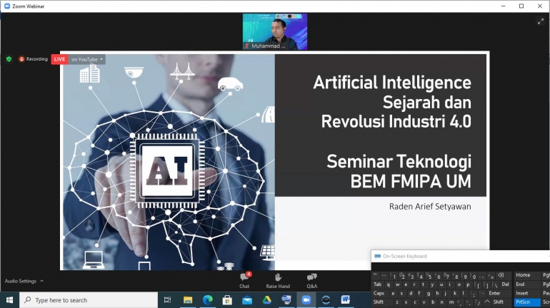 presentasi tentang AI oleh pemateri/dokpri