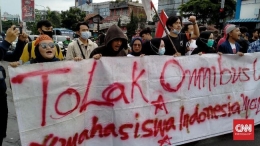 Omnibus law yang menyebabkan demo besar di Indonesia. Sumber Gambar: https://www.cnnindonesia.com