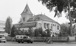 Kantor Pusat PLN dulunya di Gambir (facebook/@indonesiajamandulu)