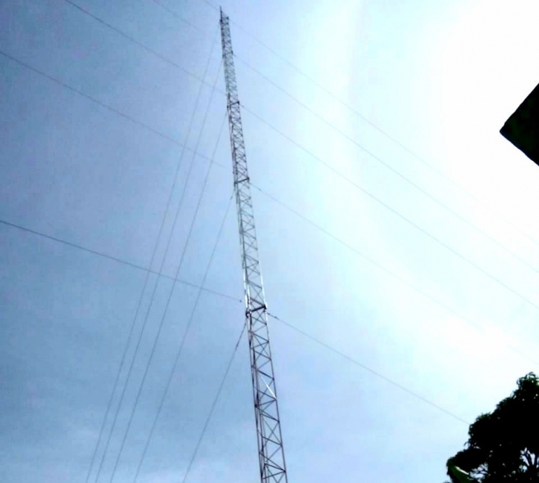 Tower radio penyiaran | Dokumentasi pribadi