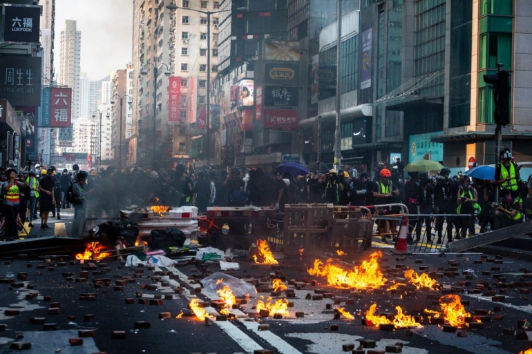 Melumpuhkan perekonomian Hongkong. Photo:Eduardo Leal/Bloomberg via Getty Images