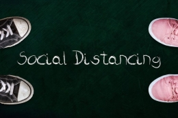 Ilustrasi social distancing, jarak sosial. (sumber: Shutterstock via kompas.com)