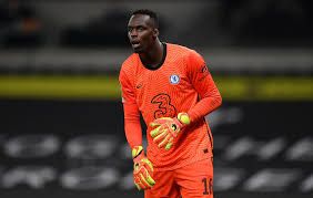Eduoard Mendy, Kiper Baru Chelsea yang direkut dari Rennes, Perancis pada musim ini. Sumber foto: Metro.co.uk