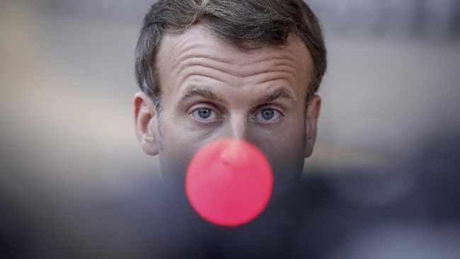 Emanuel Macron (Foto AP Photo/Olivier Hoslet) 