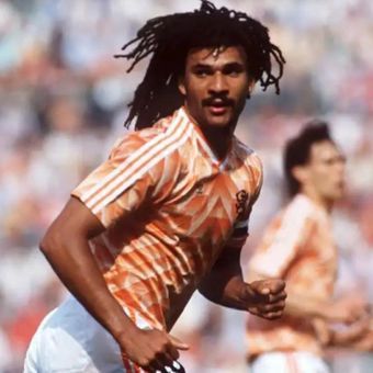 Gaya rambut dreadlocks mantan bintang Timnas Belanda, Ruud Gullit (Getty) via Kompas.com