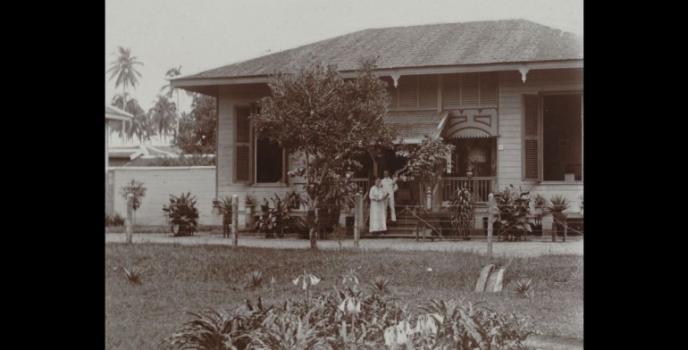 Gambar 2. Rumah keluarga Dijkstra di Kandangan Sumber: (KITLV)Publish 1918