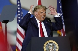 Calon Presiden petahana Amerika Serikat, Donald Trump | Sumber gambar: KOMPAS.com (AP PHOTO/ GERALD HERBERT)
