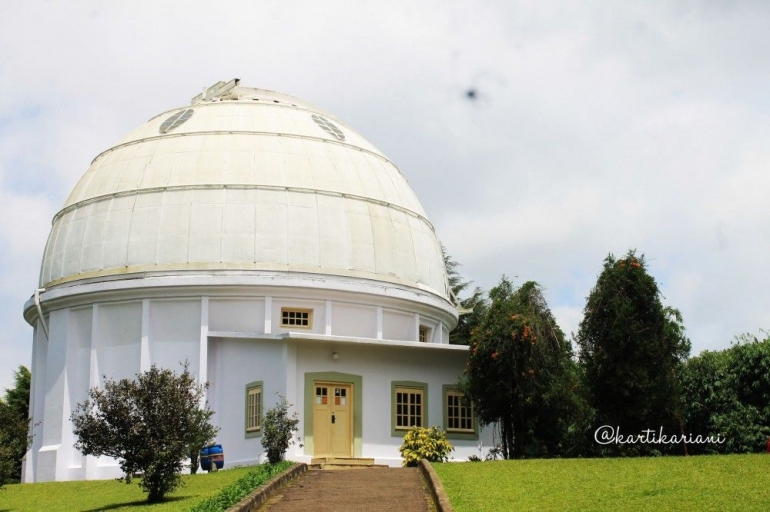 Gambar Observatorium Bosscha (Sumber : goodnewsfromindonesia.id)