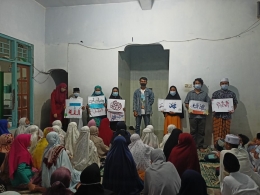 mahasiswa umm mengadakan lomba kaligrafi di ponpes Ash-Shiddiqiyah Penatoi Kota Bima