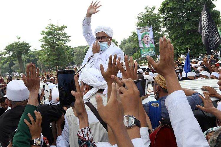 Habib Rizieq Shihab (Sumber: ANTARA FOTO/Muhammad Iqbal via kompas.com)