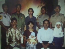 Induk semang Latsitarda, Desa Gisting Bawah, Tanggamus, Lampung, 2004 (Dokpri)