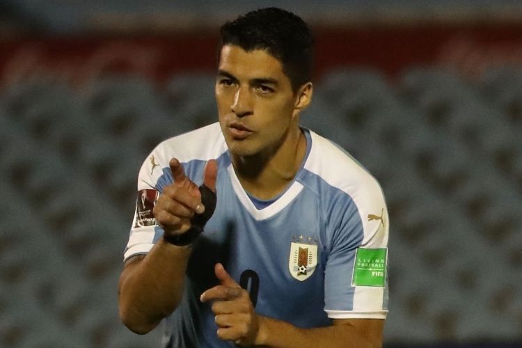 Luis Suarez berseragam Timnas Uruguay (Foto AFP/Raul Martinez via Kompas.com) 