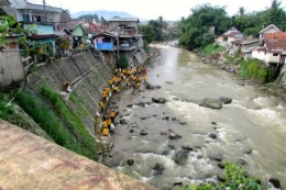 Ilustrasi daerah aliran sungai (Sumber: mongabay.co.id)