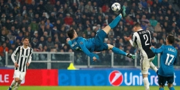 Ronaldo Mencetak Gol dengan Salto | Realmadrid via Bola.net