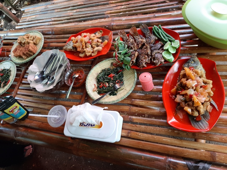 Menu khas ikan Nila di Kampung Slilir, Kota Malang|Dok. Bolang