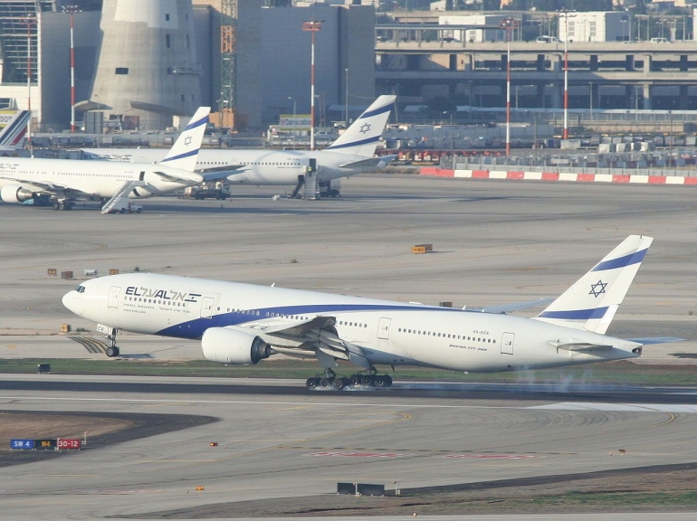 Pesawat-pesawat EL AL di Bandara Internasional Ben Gurion, Tel Aviv. Sumber gambar: Oyoyoy/wikimedia.org