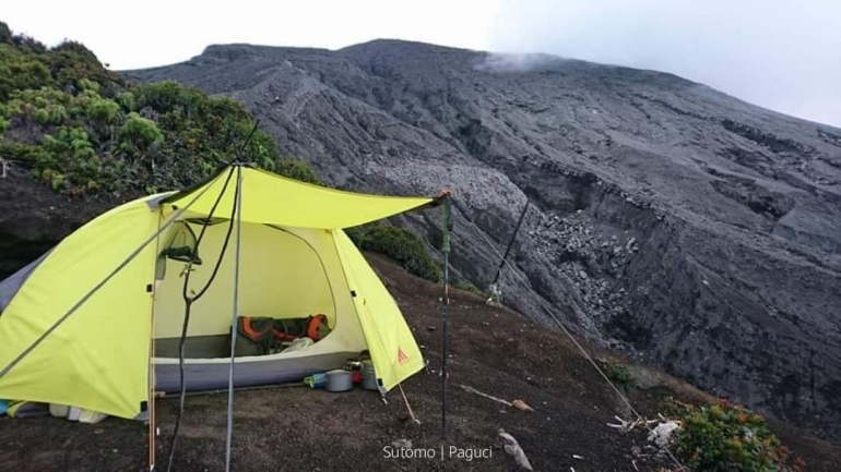 Tenda 1P penulis di shelter 3 gunung Kerinci (dokpri)