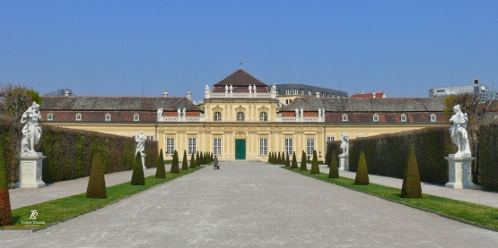 Istana Belvedere Bawah - Wina. Sumber: koleksi pribadi