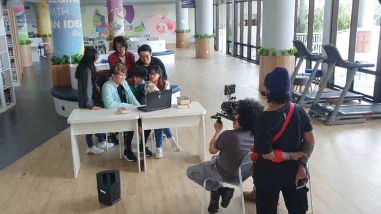 Alex Yunggun saat syuting videoklip U Give Me Love di Olifant OHS - Yogyakarta/harianpelita.co